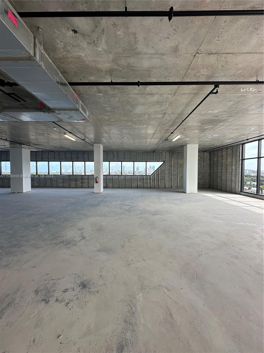 800 N Federal Hwy 903, Hallandale Beach, Florida 33009, ,Commercialsale,For Sale,800 N Federal Hwy 903,A11536656