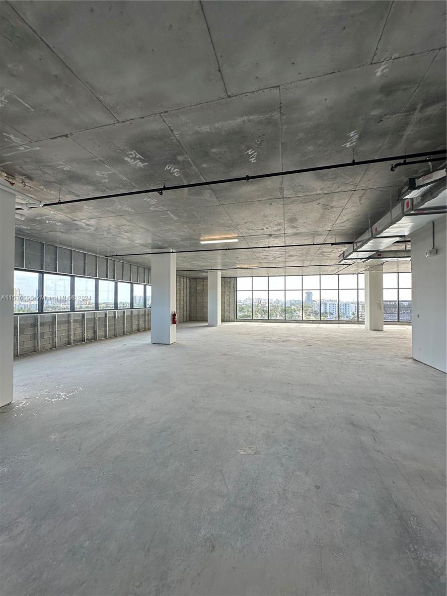 800 N Federal Hwy 903, Hallandale Beach, Florida 33009, ,Commercialsale,For Sale,800 N Federal Hwy 903,A11536656