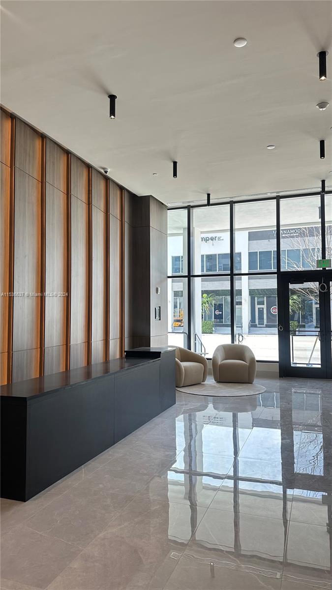 800 N Federal Hwy 905, Hallandale Beach, Florida 33009, ,Commercialsale,For Sale,800 N Federal Hwy 905,A11536637