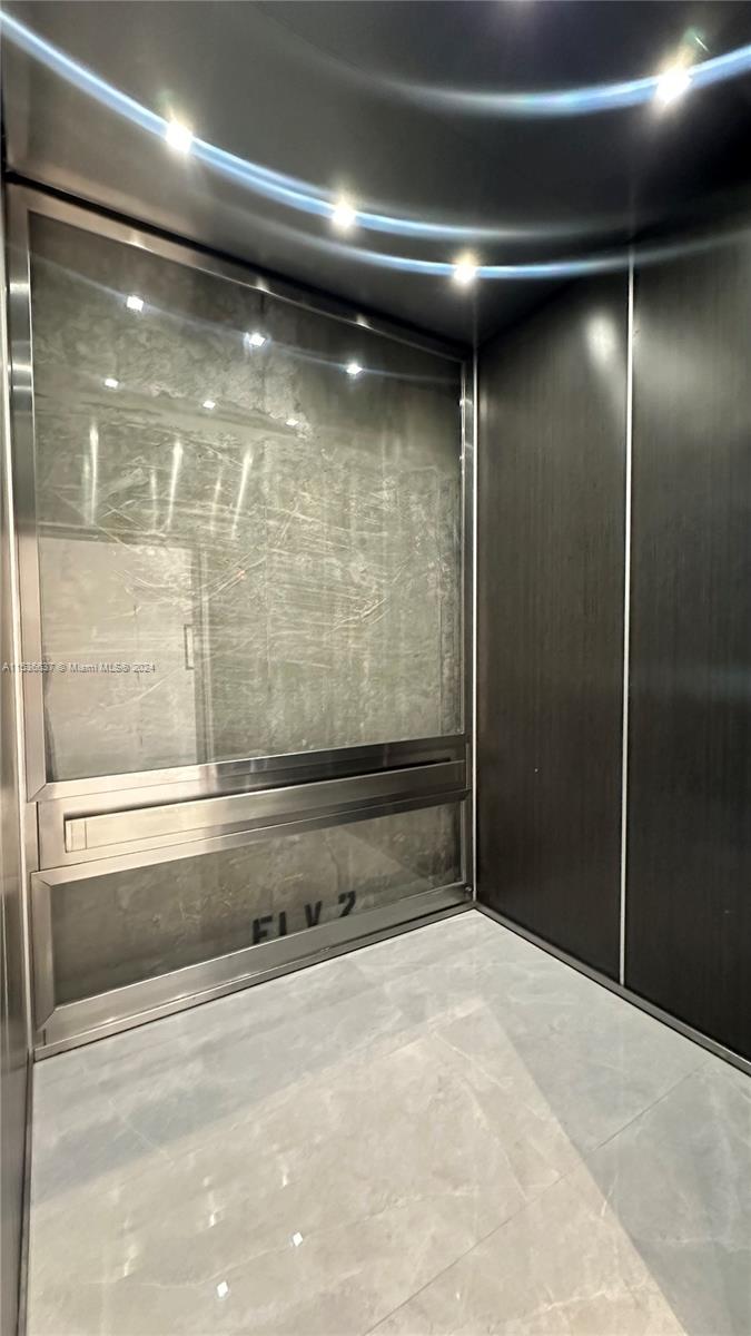 800 N Federal Hwy 905, Hallandale Beach, Florida 33009, ,Commercialsale,For Sale,800 N Federal Hwy 905,A11536637