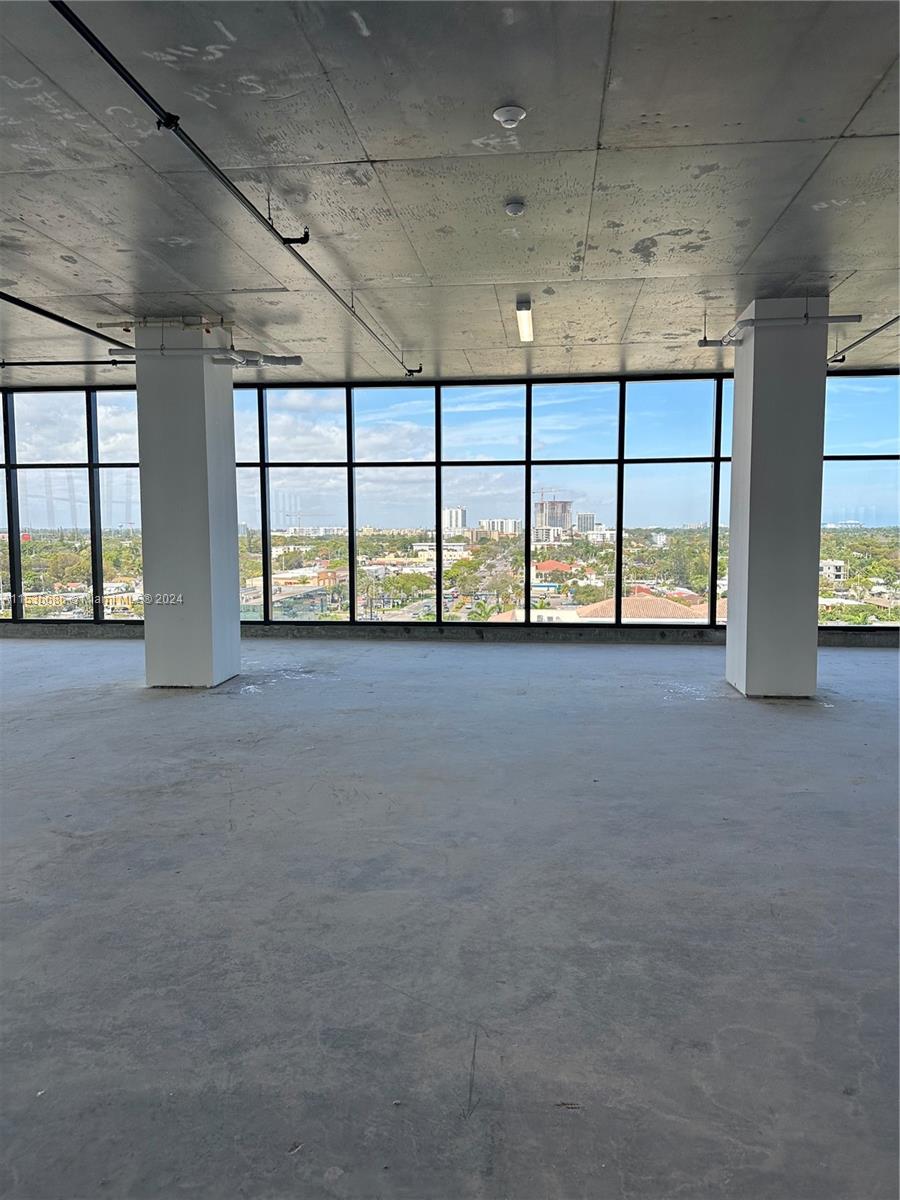 800 N Federal Hwy 910, Hallandale Beach, Florida 33009, ,Commercialsale,For Sale,800 N Federal Hwy 910,A11536686