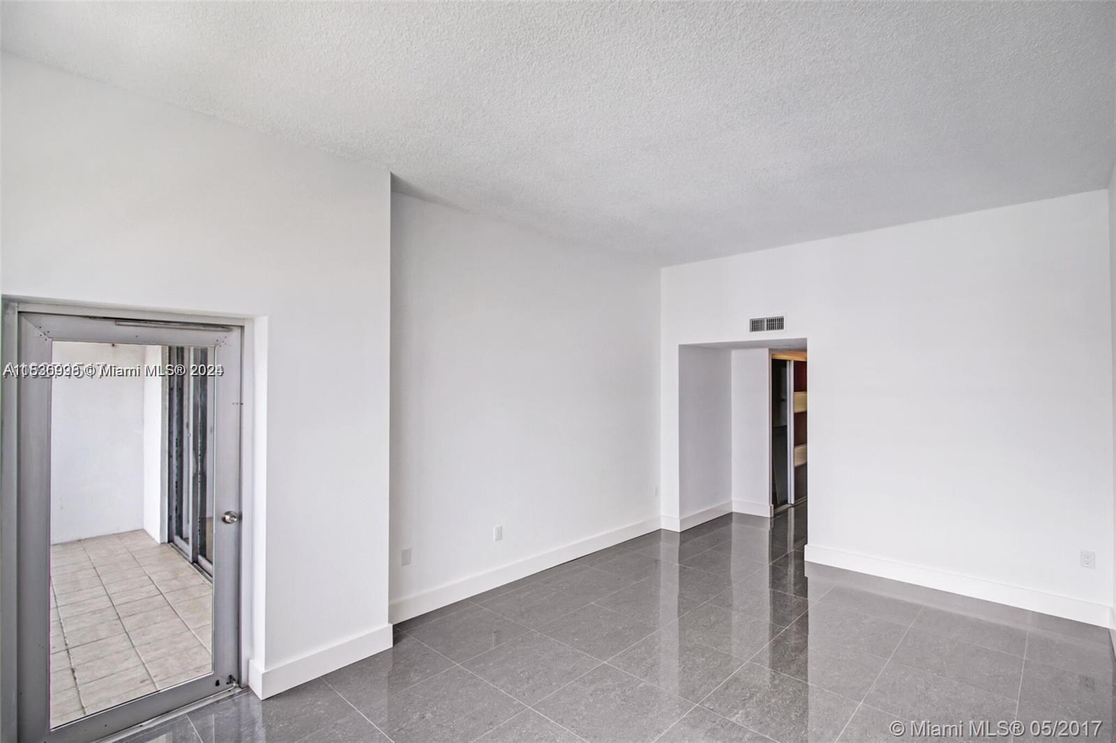 2801 183rd St, Aventura, FL, 33160 United States, 1 Bedroom Bedrooms, ,1 BathroomBathrooms,Residential,For Sale,183rd St,A11536998