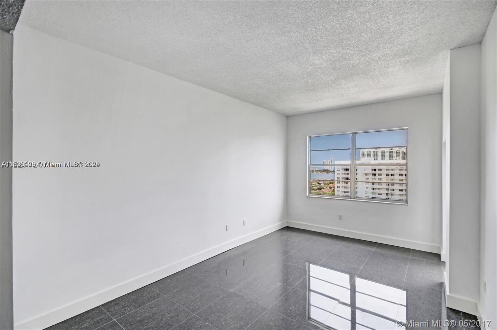 2801 183rd St, Aventura, FL, 33160 United States, 1 Bedroom Bedrooms, ,1 BathroomBathrooms,Residential,For Sale,183rd St,A11536998