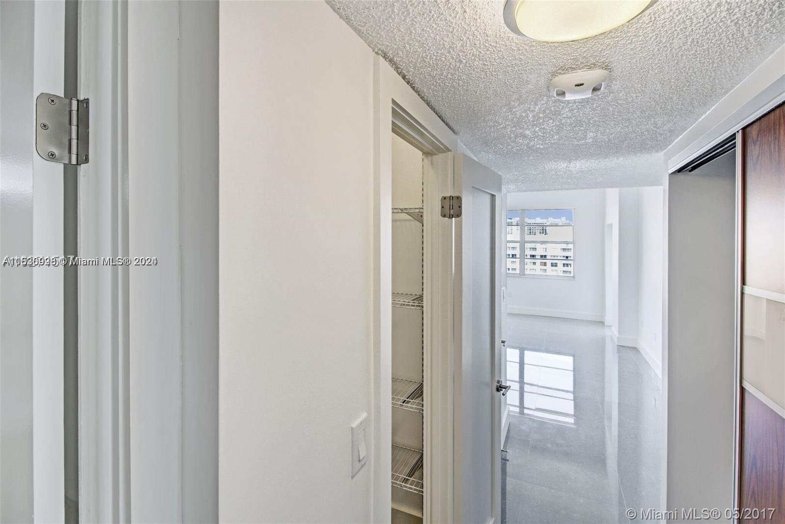 2801 183rd St, Aventura, FL, 33160 United States, 1 Bedroom Bedrooms, ,1 BathroomBathrooms,Residential,For Sale,183rd St,A11536998