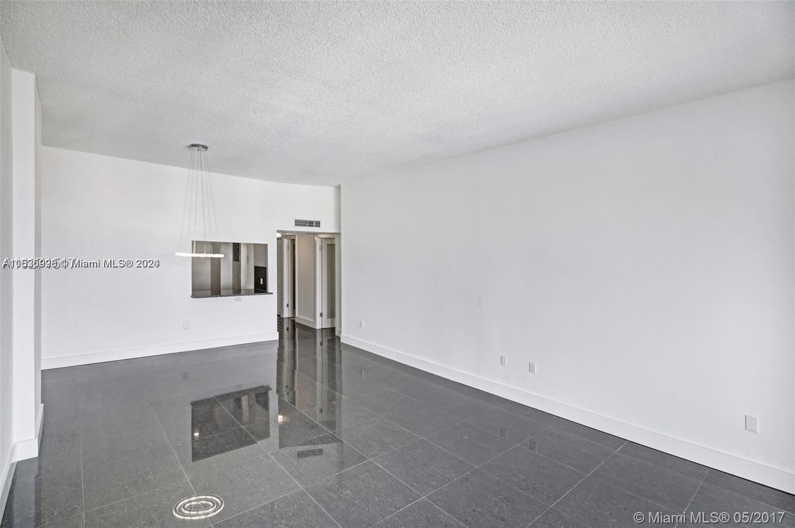 2801 183rd St, Aventura, FL, 33160 United States, 1 Bedroom Bedrooms, ,1 BathroomBathrooms,Residential,For Sale,183rd St,A11536998
