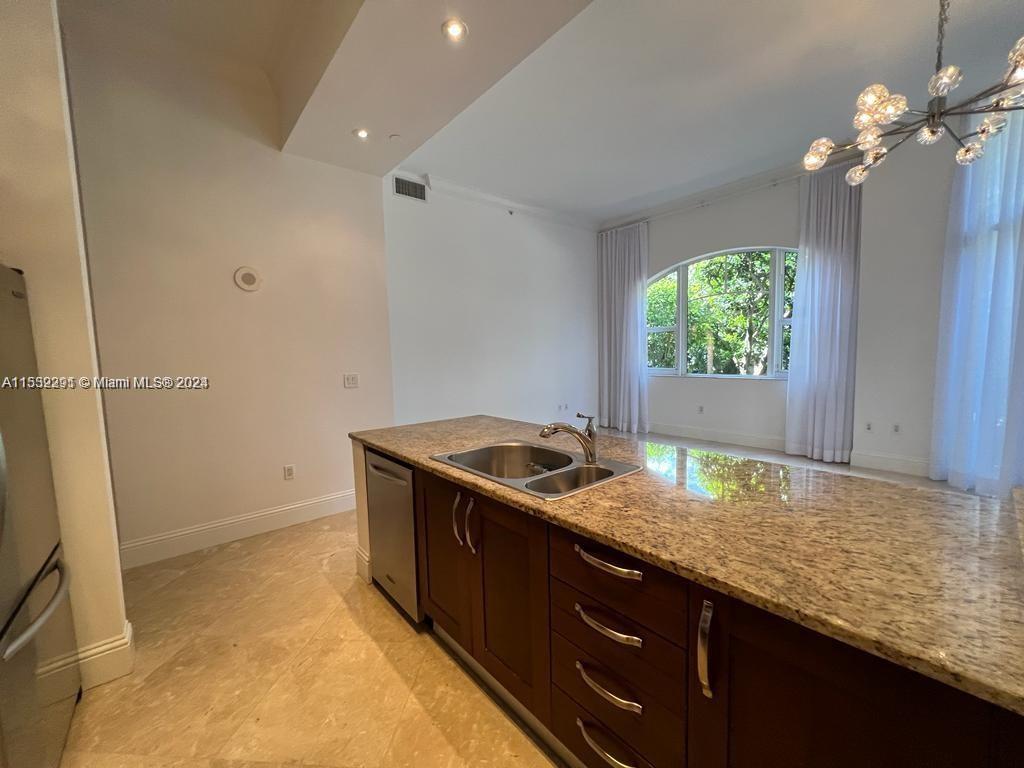 20000 E Country Club Dr 110, Aventura, Florida 33180, 2 Bedrooms Bedrooms, ,2 BathroomsBathrooms,Residentiallease,For Rent,20000 E Country Club Dr 110,A11532291