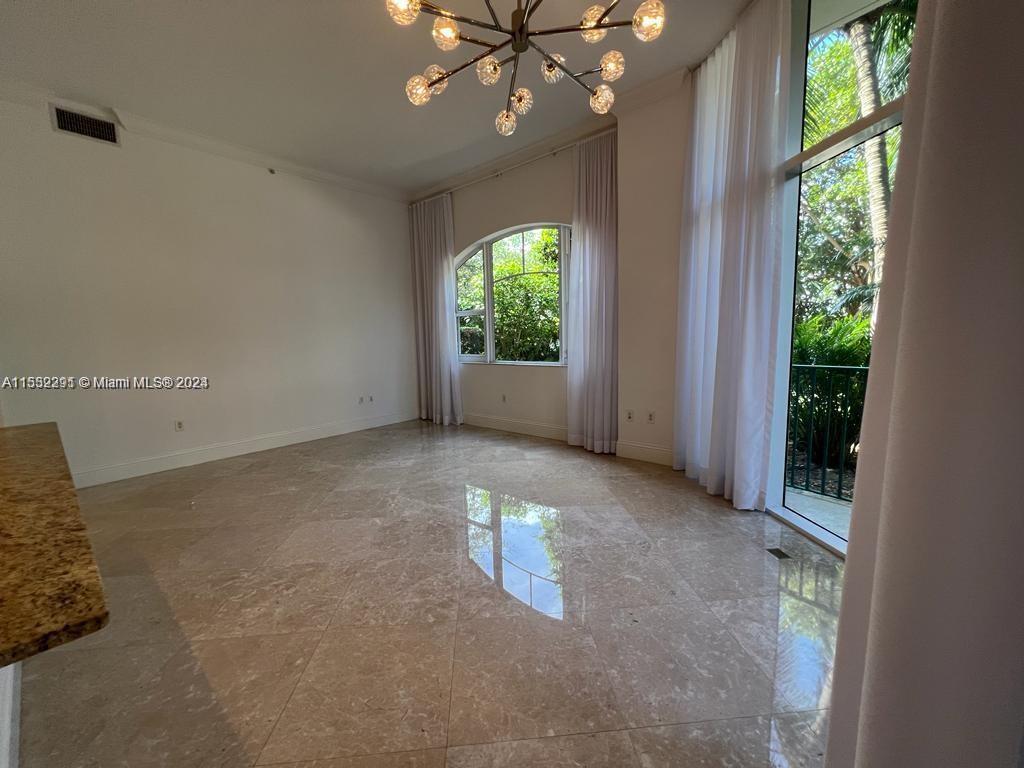 20000 E Country Club Dr 110, Aventura, Florida 33180, 2 Bedrooms Bedrooms, ,2 BathroomsBathrooms,Residentiallease,For Rent,20000 E Country Club Dr 110,A11532291