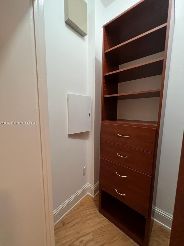 20000 E Country Club Dr 110, Aventura, Florida 33180, 2 Bedrooms Bedrooms, ,2 BathroomsBathrooms,Residentiallease,For Rent,20000 E Country Club Dr 110,A11532291