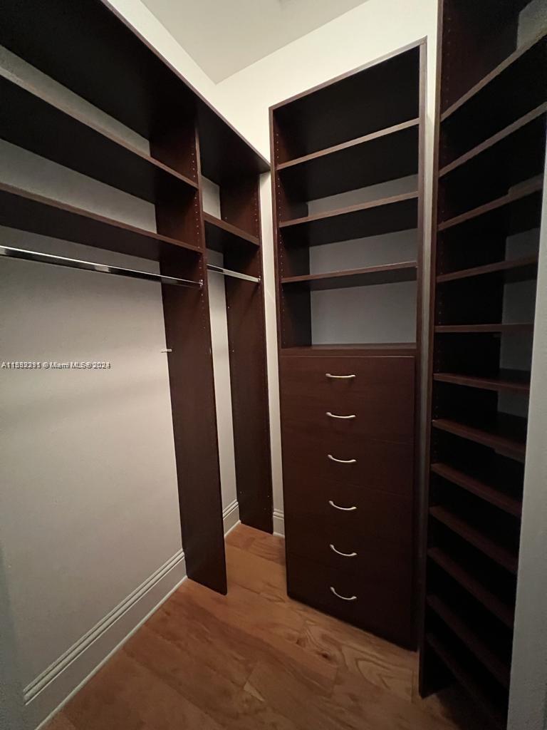 20000 E Country Club Dr 110, Aventura, Florida 33180, 2 Bedrooms Bedrooms, ,2 BathroomsBathrooms,Residentiallease,For Rent,20000 E Country Club Dr 110,A11532291