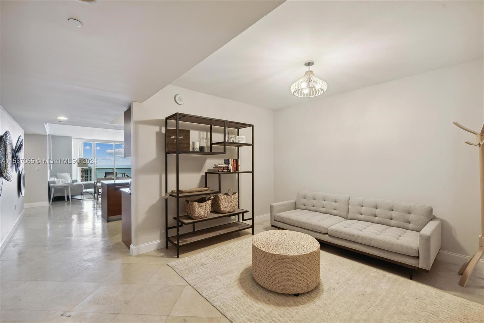 1830 S OCEAN DR 2811, Hallandale Beach, Florida 33009, 2 Bedrooms Bedrooms, ,2 BathroomsBathrooms,Residentiallease,For Rent,1830 S OCEAN DR 2811,A11537065