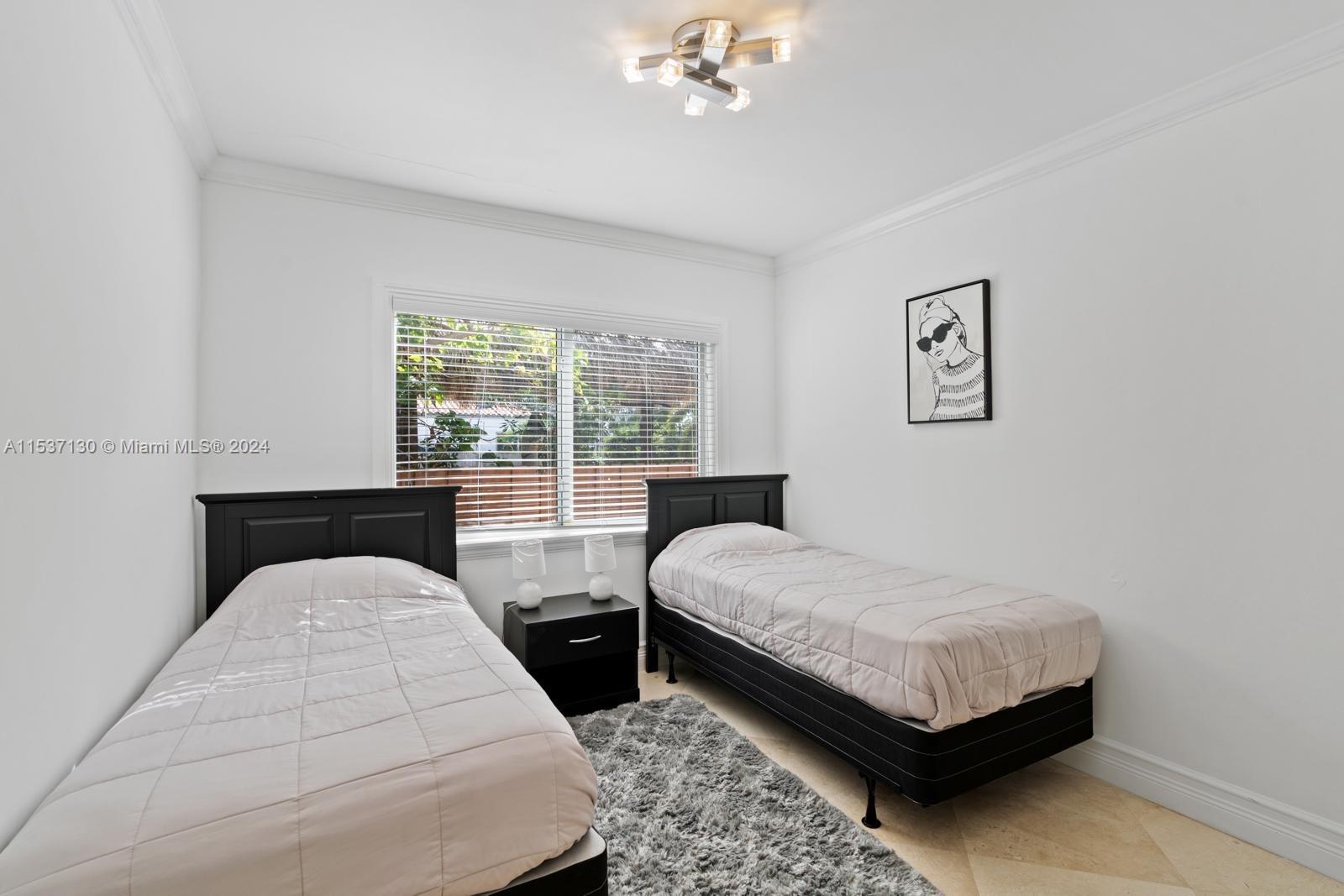 7990 Hawthorne Ave, Miami Beach, Florida 33141, 4 Bedrooms Bedrooms, ,3 BathroomsBathrooms,Residentiallease,For Rent,7990 Hawthorne Ave,A11537130