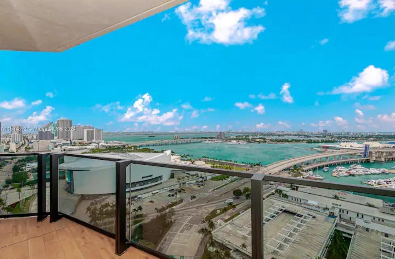 398 NE 5th St 1909, Miami, Florida 33132, 3 Bedrooms Bedrooms, ,3 BathroomsBathrooms,Residential,For Sale,398 NE 5th St 1909,A11534892
