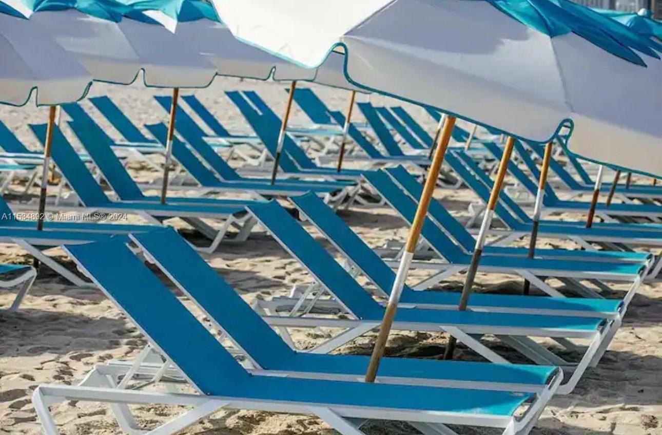 398 NE 5th St 1909, Miami, Florida 33132, 3 Bedrooms Bedrooms, ,3 BathroomsBathrooms,Residential,For Sale,398 NE 5th St 1909,A11534892