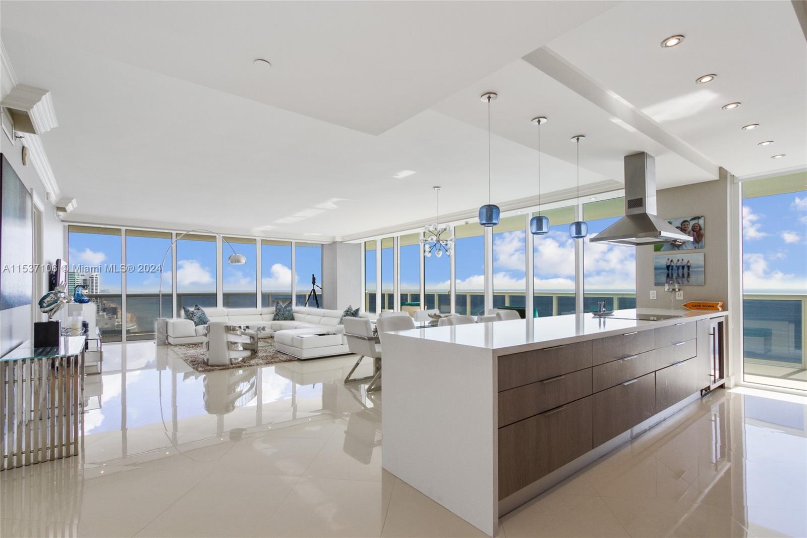 1830 S Ocean Dr 3401, Hallandale Beach, Florida 33009, 3 Bedrooms Bedrooms, ,3 BathroomsBathrooms,Residentiallease,For Rent,1830 S Ocean Dr 3401,A11537106