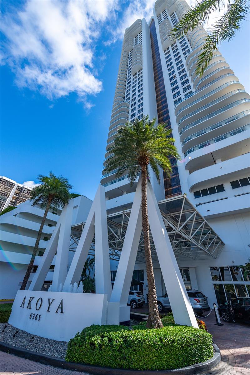 6365 Collins Ave 2605, Miami Beach, Florida 33141, 1 Bedroom Bedrooms, ,1 BathroomBathrooms,Residential,For Sale,6365 Collins Ave 2605,A11537105