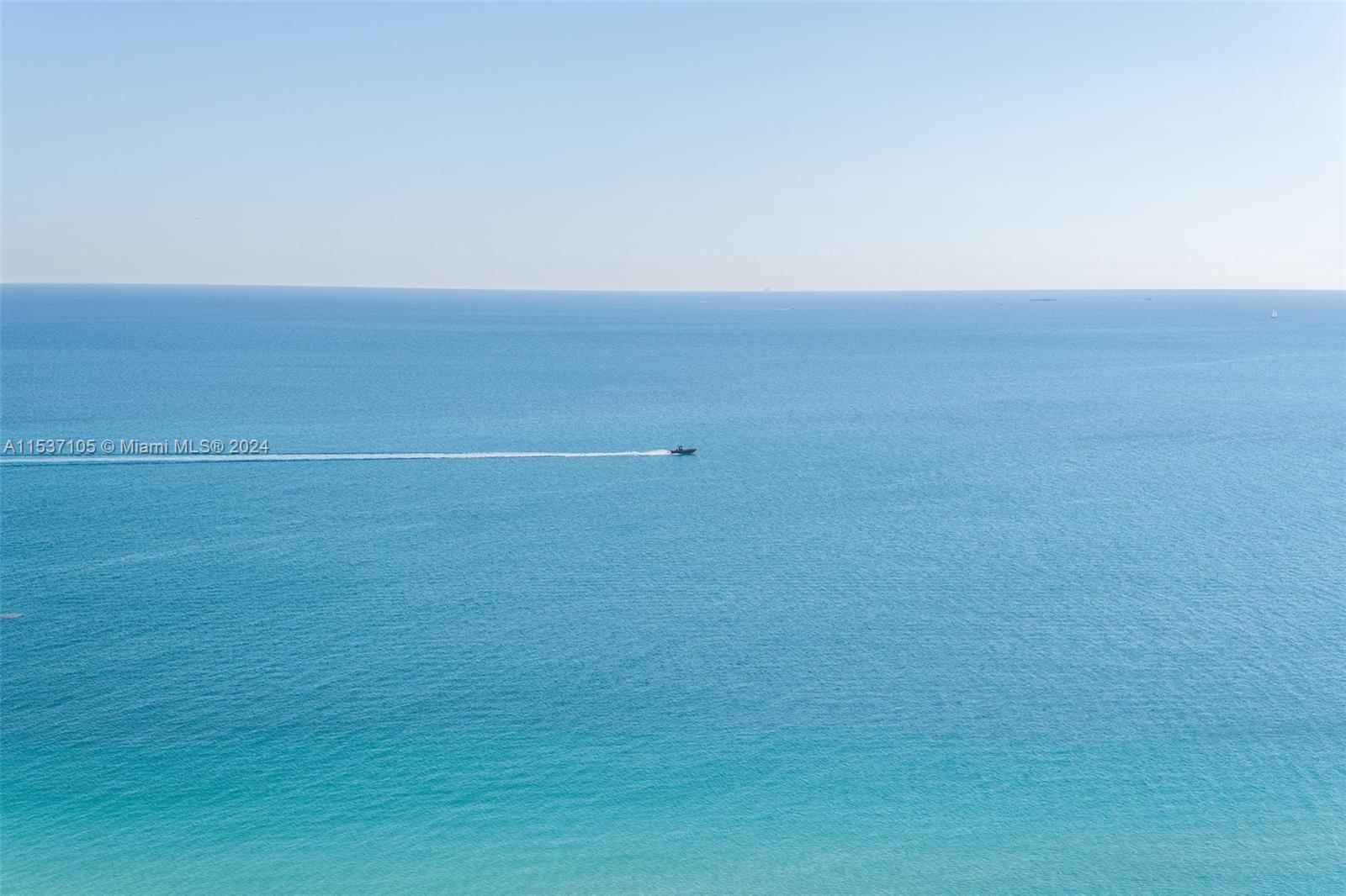 6365 Collins Ave 2605, Miami Beach, Florida 33141, 1 Bedroom Bedrooms, ,1 BathroomBathrooms,Residential,For Sale,6365 Collins Ave 2605,A11537105