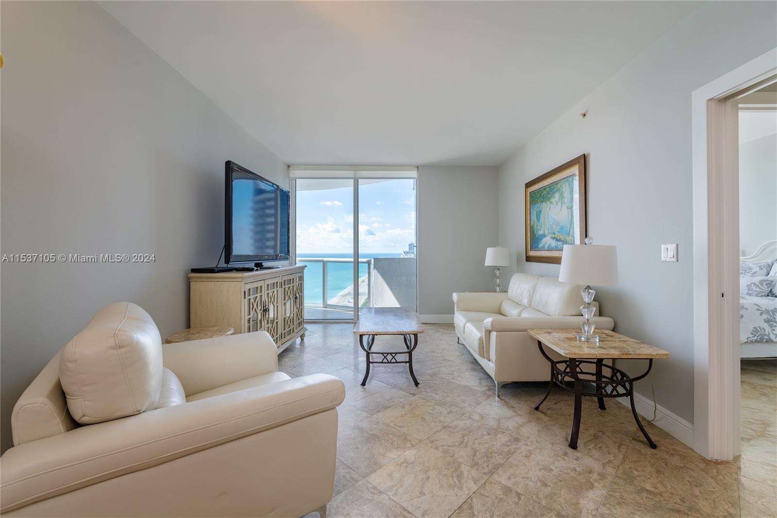 6365 Collins Ave 2605, Miami Beach, Florida 33141, 1 Bedroom Bedrooms, ,1 BathroomBathrooms,Residential,For Sale,6365 Collins Ave 2605,A11537105