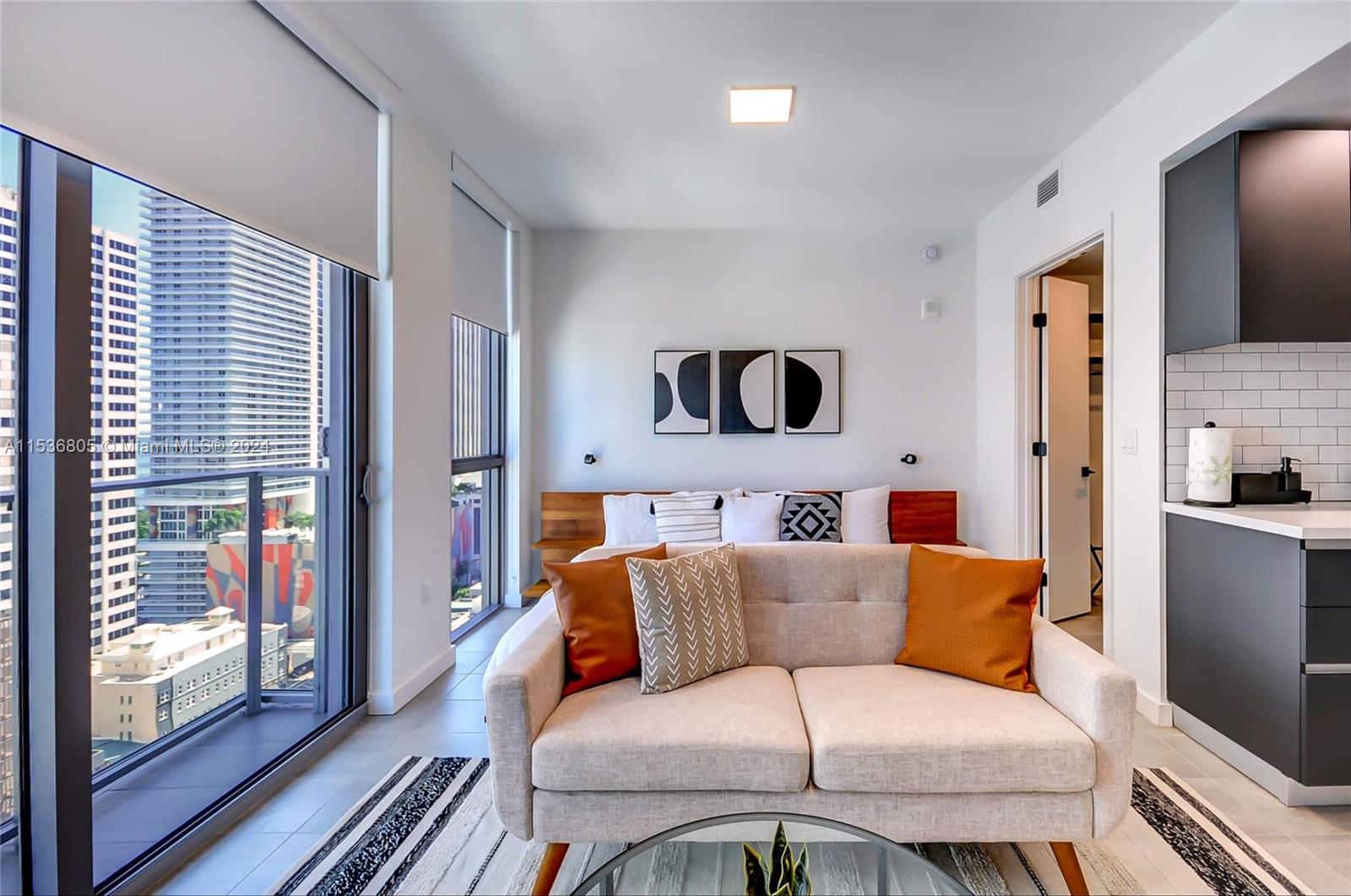 227 NE 2nd St 2010, Miami, Florida 33132, ,1 BathroomBathrooms,Residential,For Sale,227 NE 2nd St 2010,A11536805