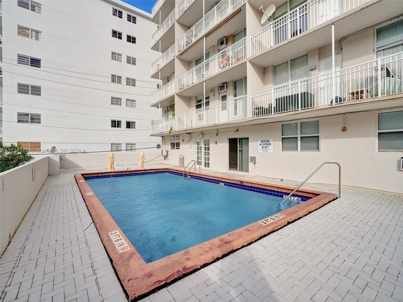 1300 Lincoln Rd C403, Miami Beach, Florida 33139, 1 Bedroom Bedrooms, ,1 BathroomBathrooms,Residential,For Sale,1300 Lincoln Rd C403,A11537166