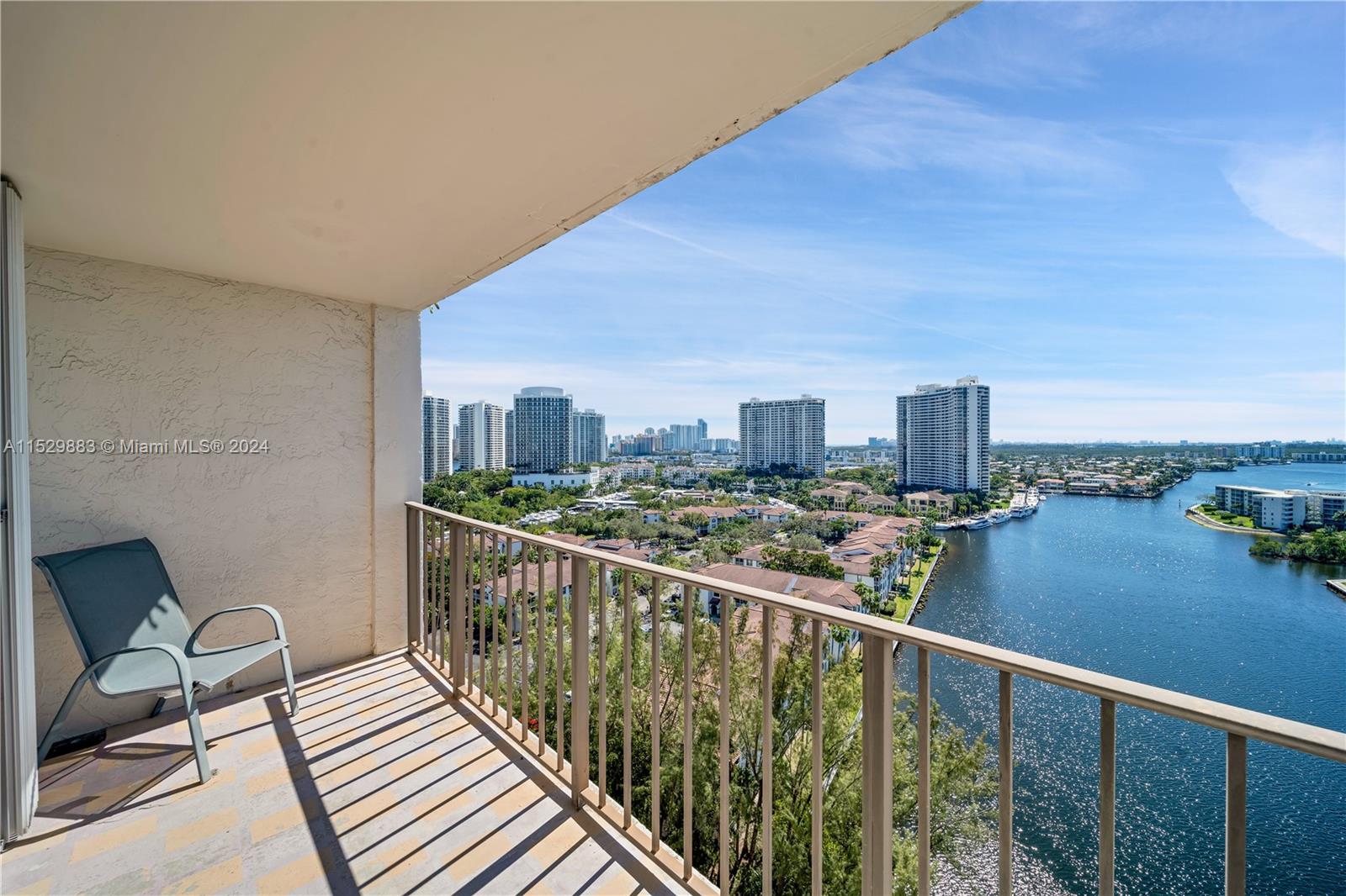 18151 31st Ct, Aventura, FL, 33160 United States, 1 Bedroom Bedrooms, ,1 BathroomBathrooms,Residential,For Sale,31st Ct,A11529883