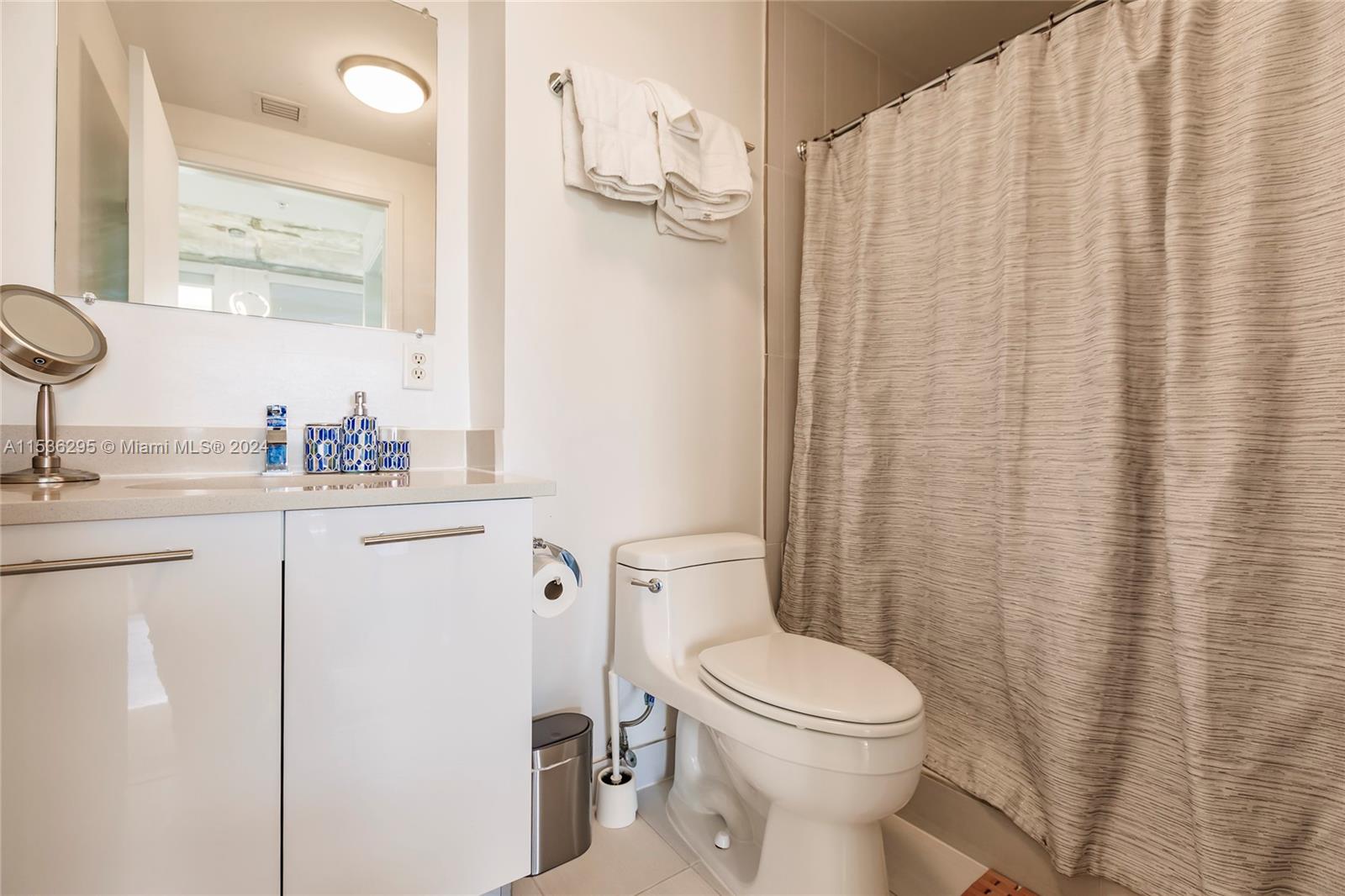 3250 NE 1st Ave 549, Miami, Florida 33137, 2 Bedrooms Bedrooms, ,2 BathroomsBathrooms,Residentiallease,For Rent,3250 NE 1st Ave 549,A11536295