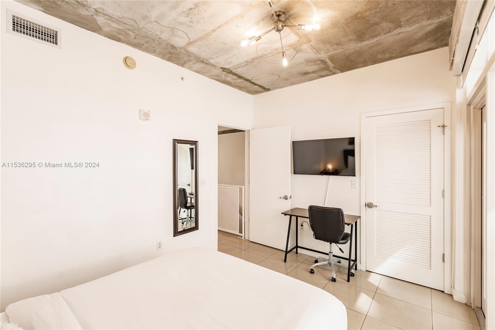 3250 NE 1st Ave 549, Miami, Florida 33137, 2 Bedrooms Bedrooms, ,2 BathroomsBathrooms,Residentiallease,For Rent,3250 NE 1st Ave 549,A11536295