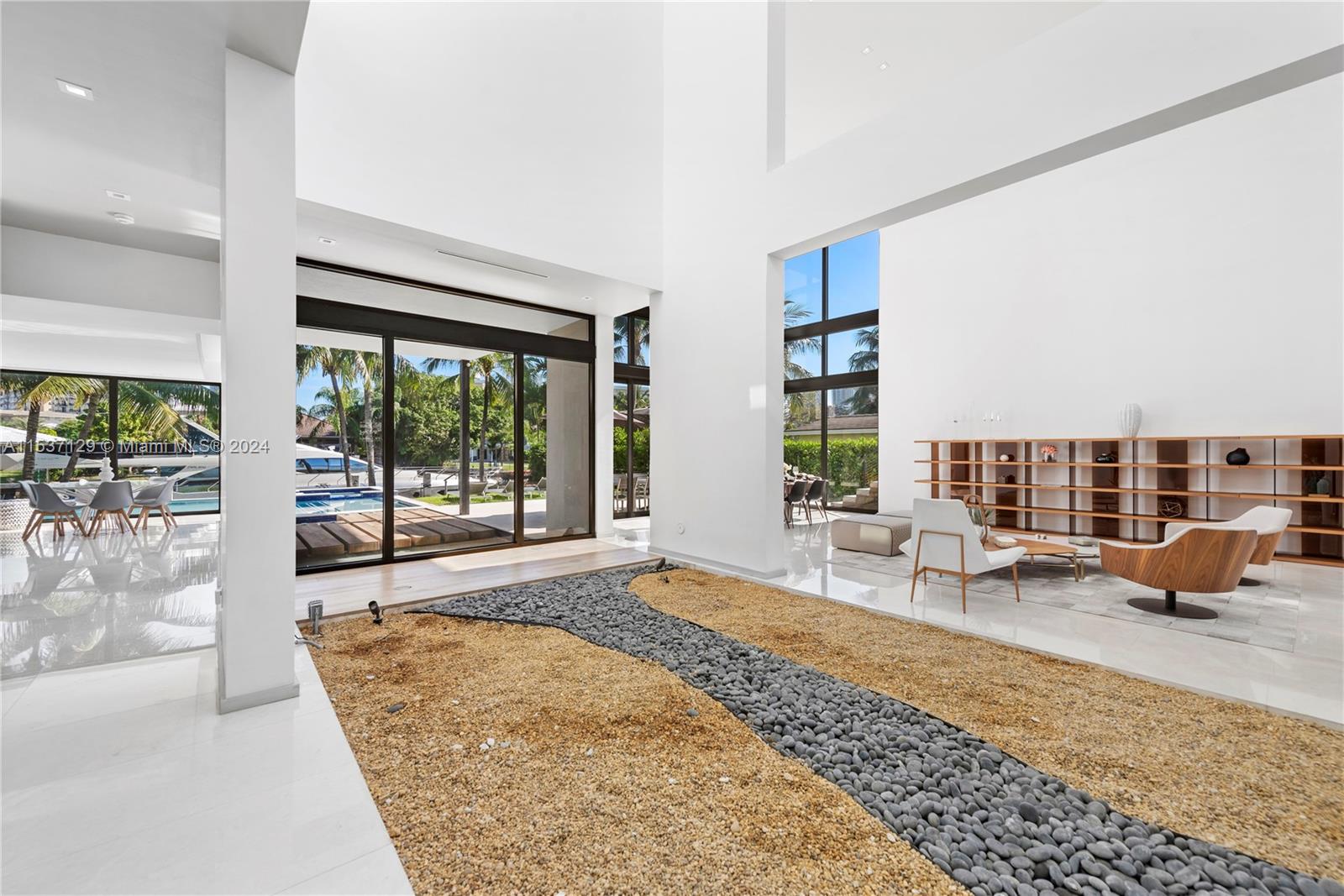 418 Sunset Dr, Hallandale Beach, FL, 33009 United States, 6 Bedrooms Bedrooms, ,6 BathroomsBathrooms,Residential,For Sale,Sunset Dr,A11537129