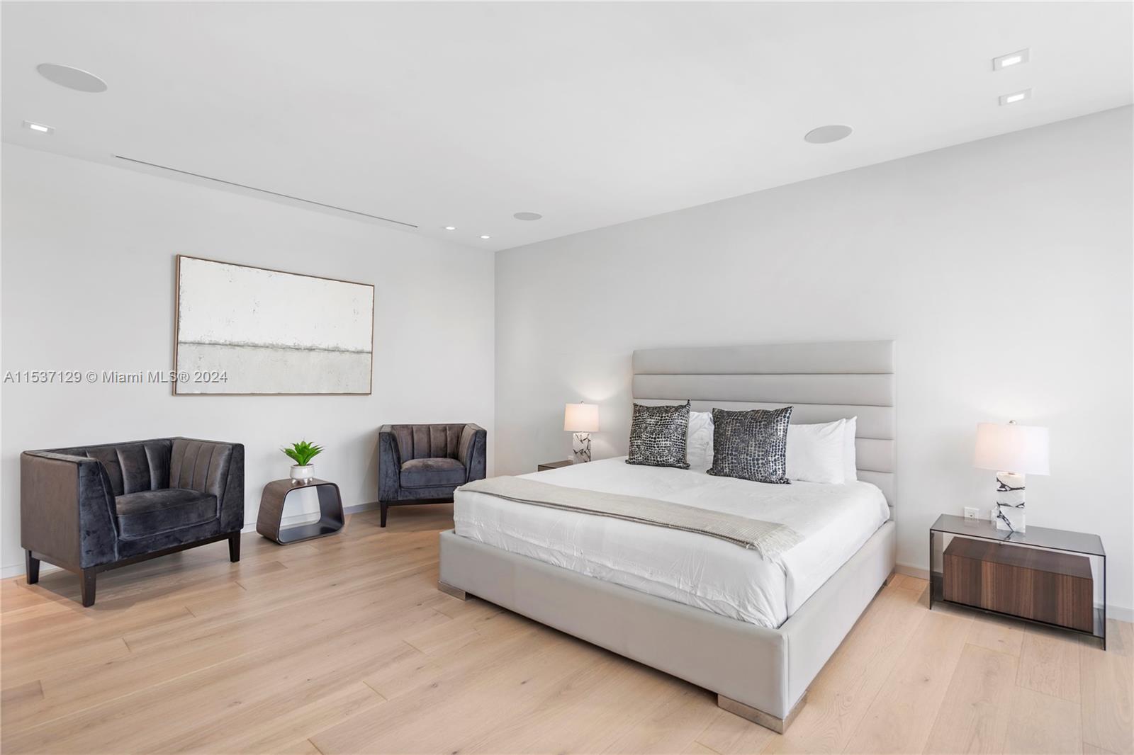 418 Sunset Dr, Hallandale Beach, Florida 33009, 6 Bedrooms Bedrooms, ,6 BathroomsBathrooms,Residential,For Sale,418 Sunset Dr,A11537129