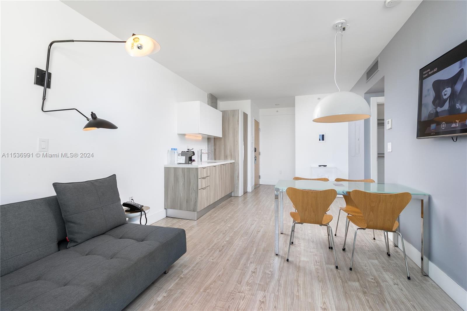 1215 West Ave 603, Miami Beach, Florida 33139, 1 Bedroom Bedrooms, ,1 BathroomBathrooms,Residential,For Sale,1215 West Ave 603,A11536991