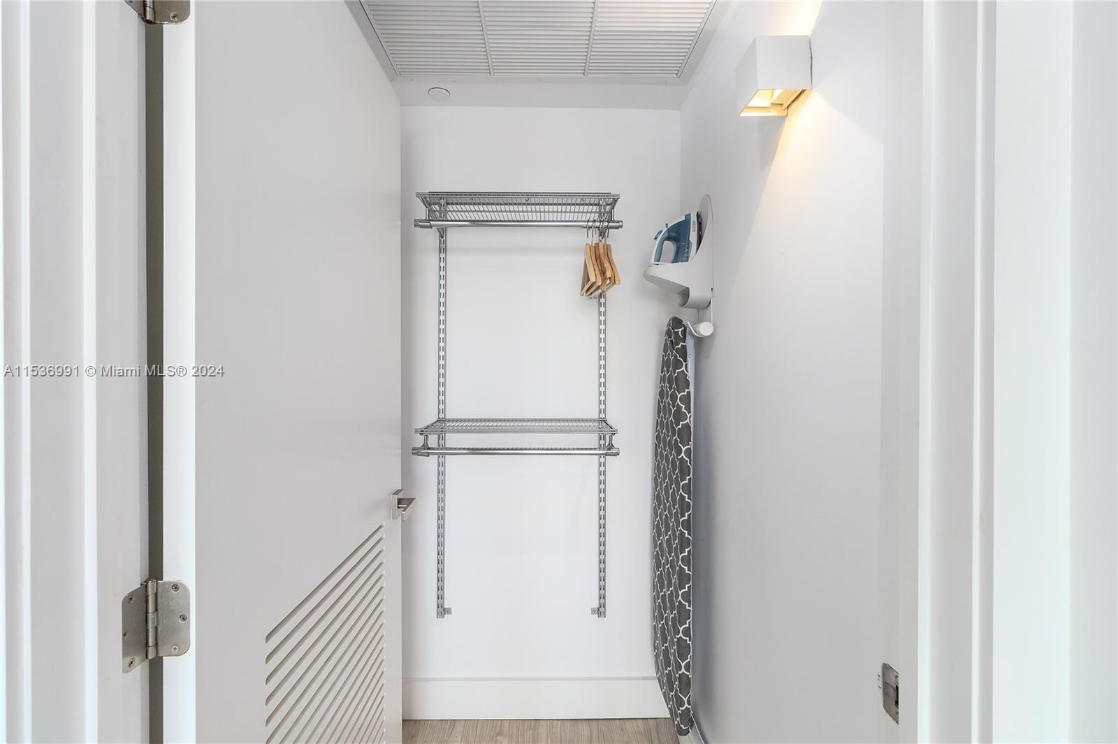 1215 West Ave 603, Miami Beach, Florida 33139, 1 Bedroom Bedrooms, ,1 BathroomBathrooms,Residential,For Sale,1215 West Ave 603,A11536991