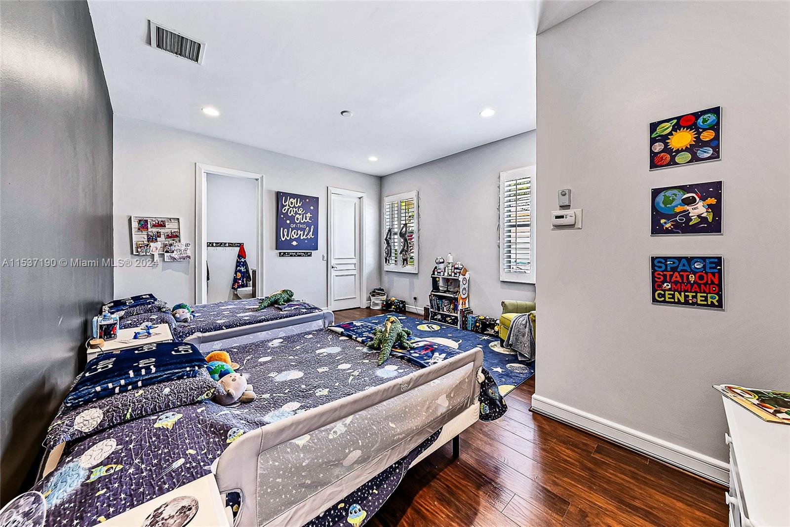 317 Eagle Dr, Jupiter, FL, 33477 United States, 4 Bedrooms Bedrooms, ,4 BathroomsBathrooms,Residential,For Sale,Eagle Dr,A11537190