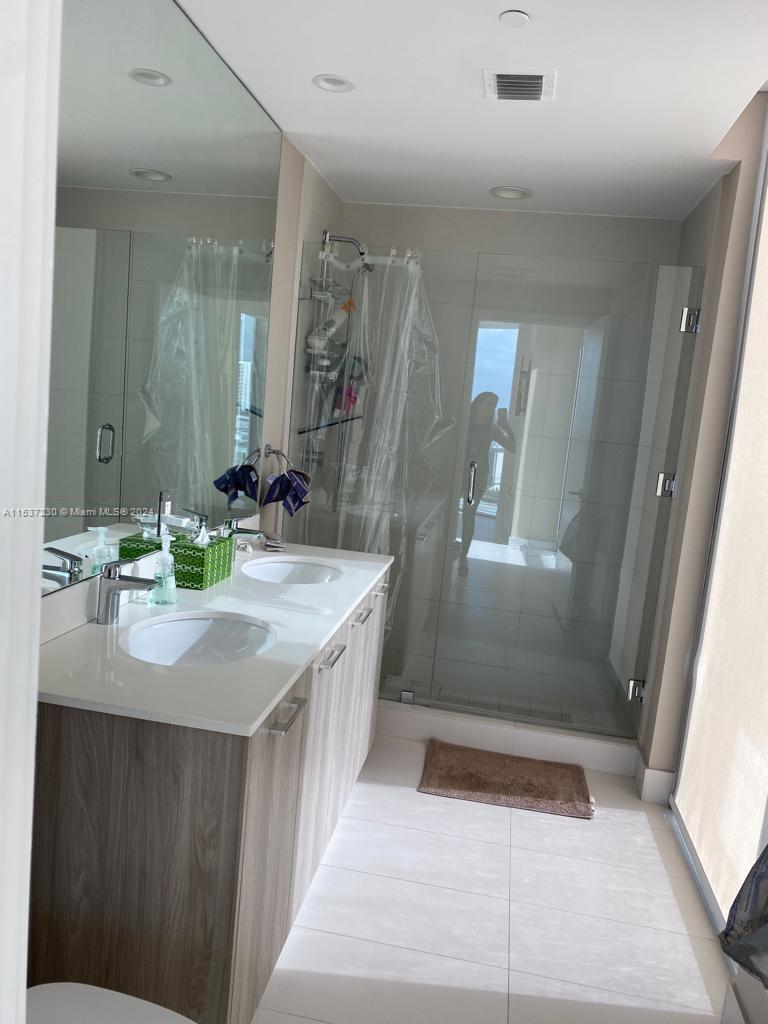 501 NE 31th St 1410, Miami, Florida 33137-4483, 2 Bedrooms Bedrooms, ,2 BathroomsBathrooms,Residential,For Sale,501 NE 31th St 1410,A11537230