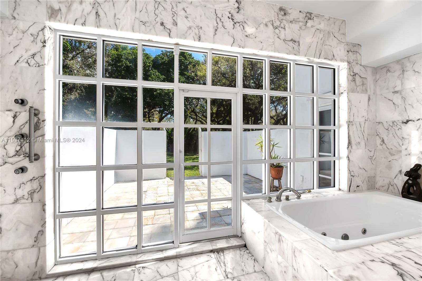 5465 Banyan Trl, Coral Gables, FL, 33156 United States, 5 Bedrooms Bedrooms, ,5 BathroomsBathrooms,Residential,For Sale,Banyan Trl,A11537112