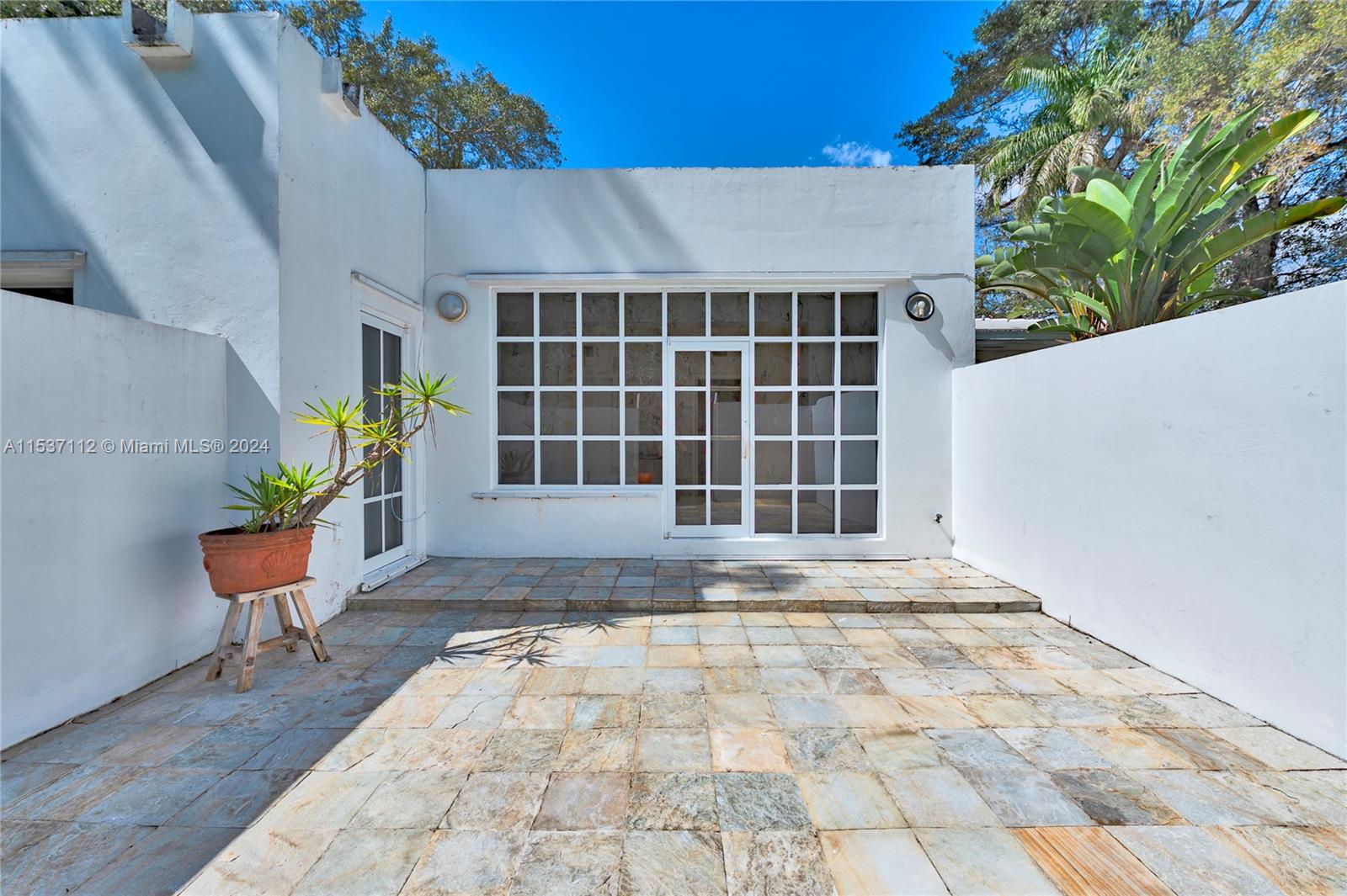 5465 Banyan Trl, Coral Gables, FL, 33156 United States, 5 Bedrooms Bedrooms, ,5 BathroomsBathrooms,Residential,For Sale,Banyan Trl,A11537112