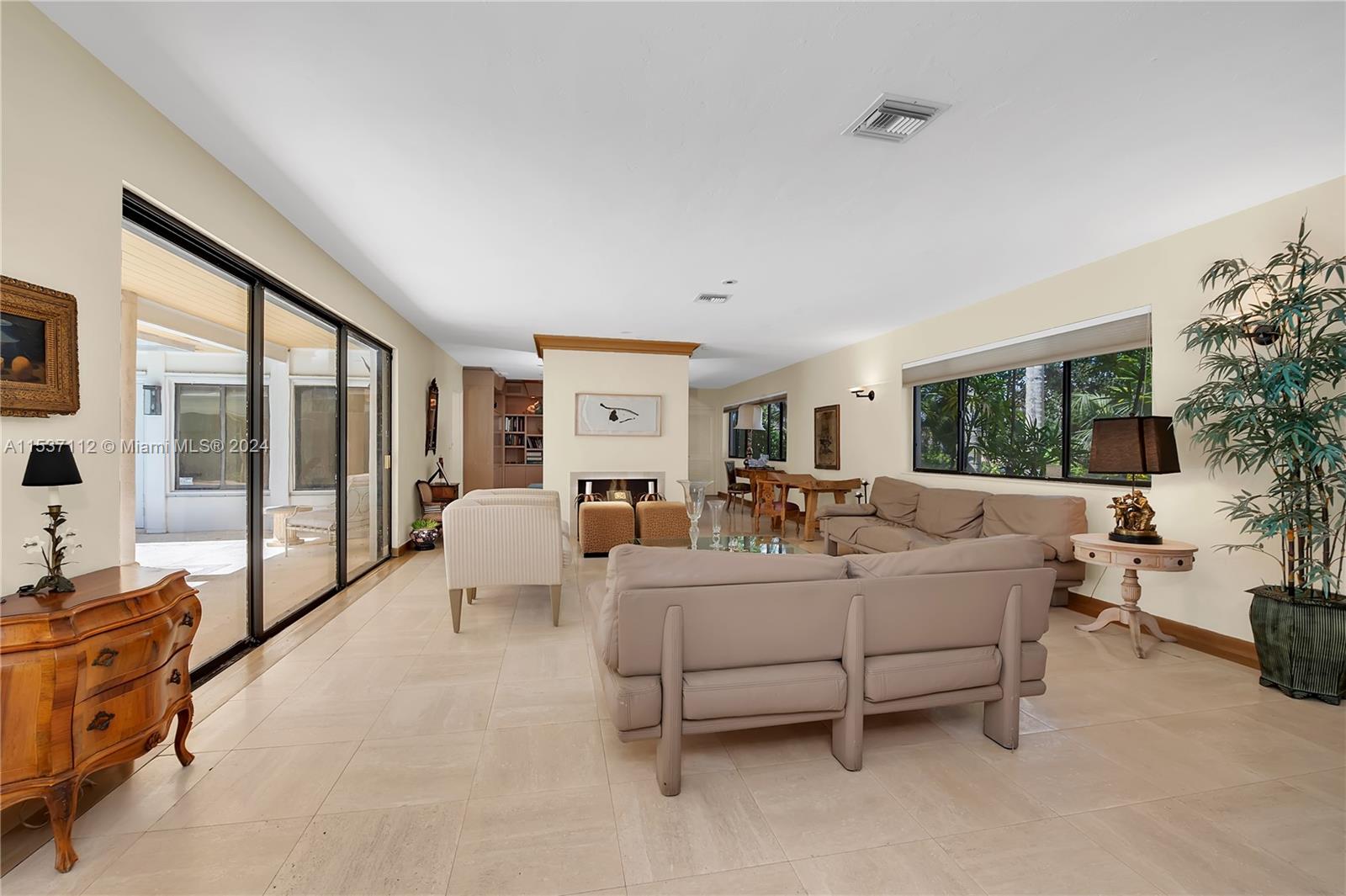 5465 Banyan Trl, Coral Gables, FL, 33156 United States, 5 Bedrooms Bedrooms, ,5 BathroomsBathrooms,Residential,For Sale,Banyan Trl,A11537112