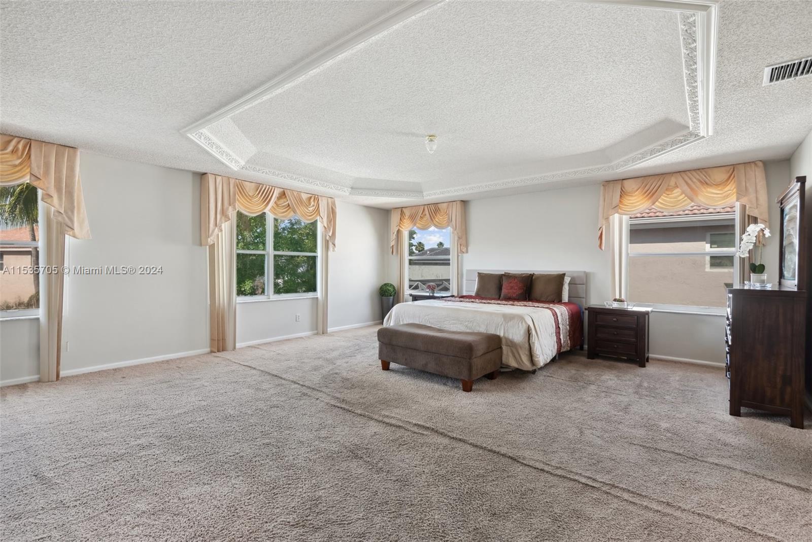 3262 173rd Ter, Miramar, FL, 33029 United States, 4 Bedrooms Bedrooms, ,2 BathroomsBathrooms,Residential,For Sale,173rd Ter,A11535705
