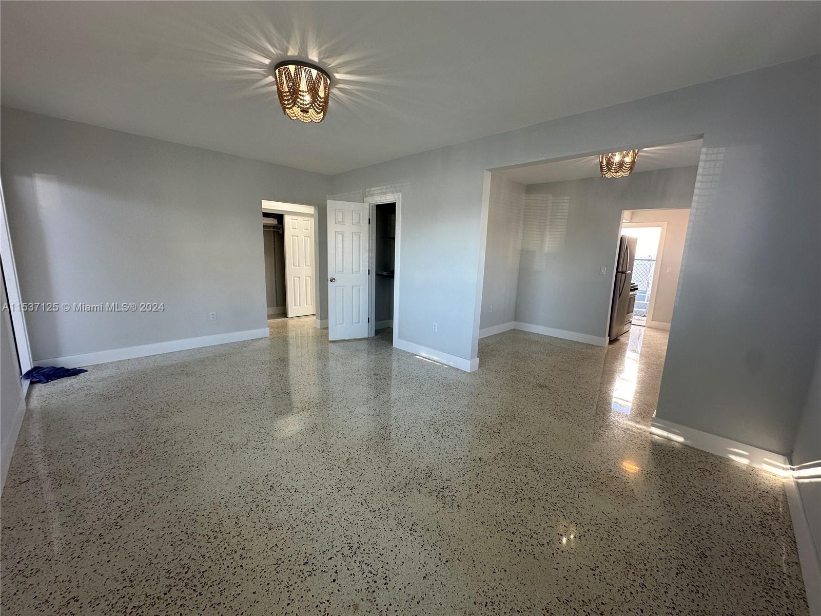 836 81st St 1, Miami Beach, Florida 33141, 1 Bedroom Bedrooms, ,1 BathroomBathrooms,Residentiallease,For Rent,836 81st St 1,A11537125
