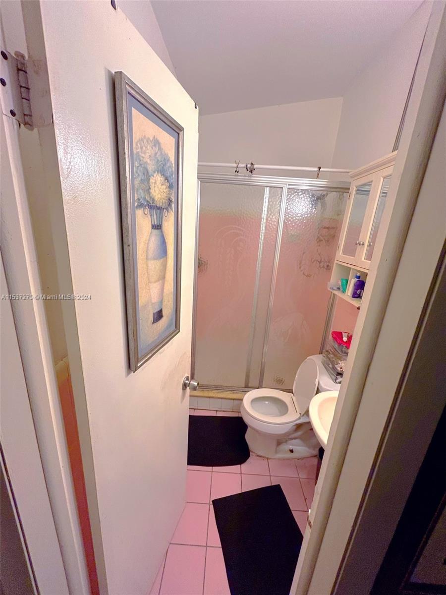 461 NE 175th St, North Miami Beach, Florida 33162, 3 Bedrooms Bedrooms, ,2 BathroomsBathrooms,Residential,For Sale,461 NE 175th St,A11537279