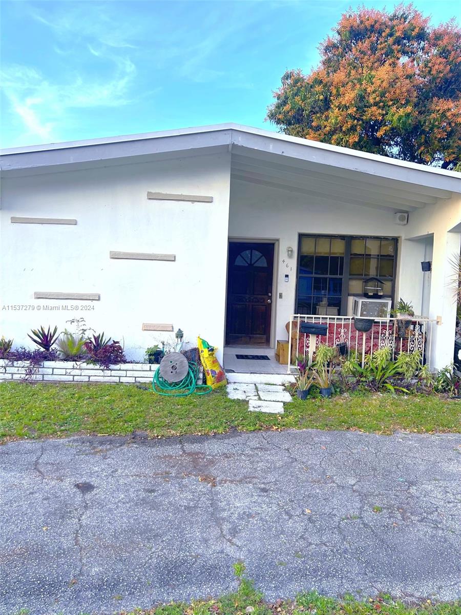 461 NE 175th St, North Miami Beach, Florida 33162, 3 Bedrooms Bedrooms, ,2 BathroomsBathrooms,Residential,For Sale,461 NE 175th St,A11537279