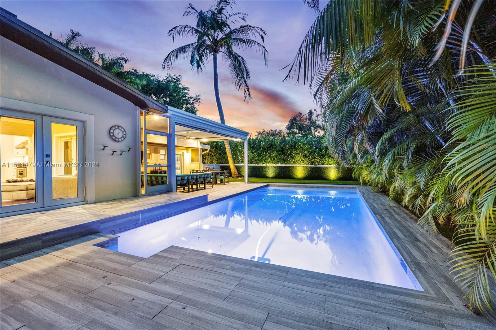 1449 Robbia Ave, Coral Gables, Florida 33146, 4 Bedrooms Bedrooms, ,3 BathroomsBathrooms,Residential,For Sale,1449 Robbia Ave,A11521479