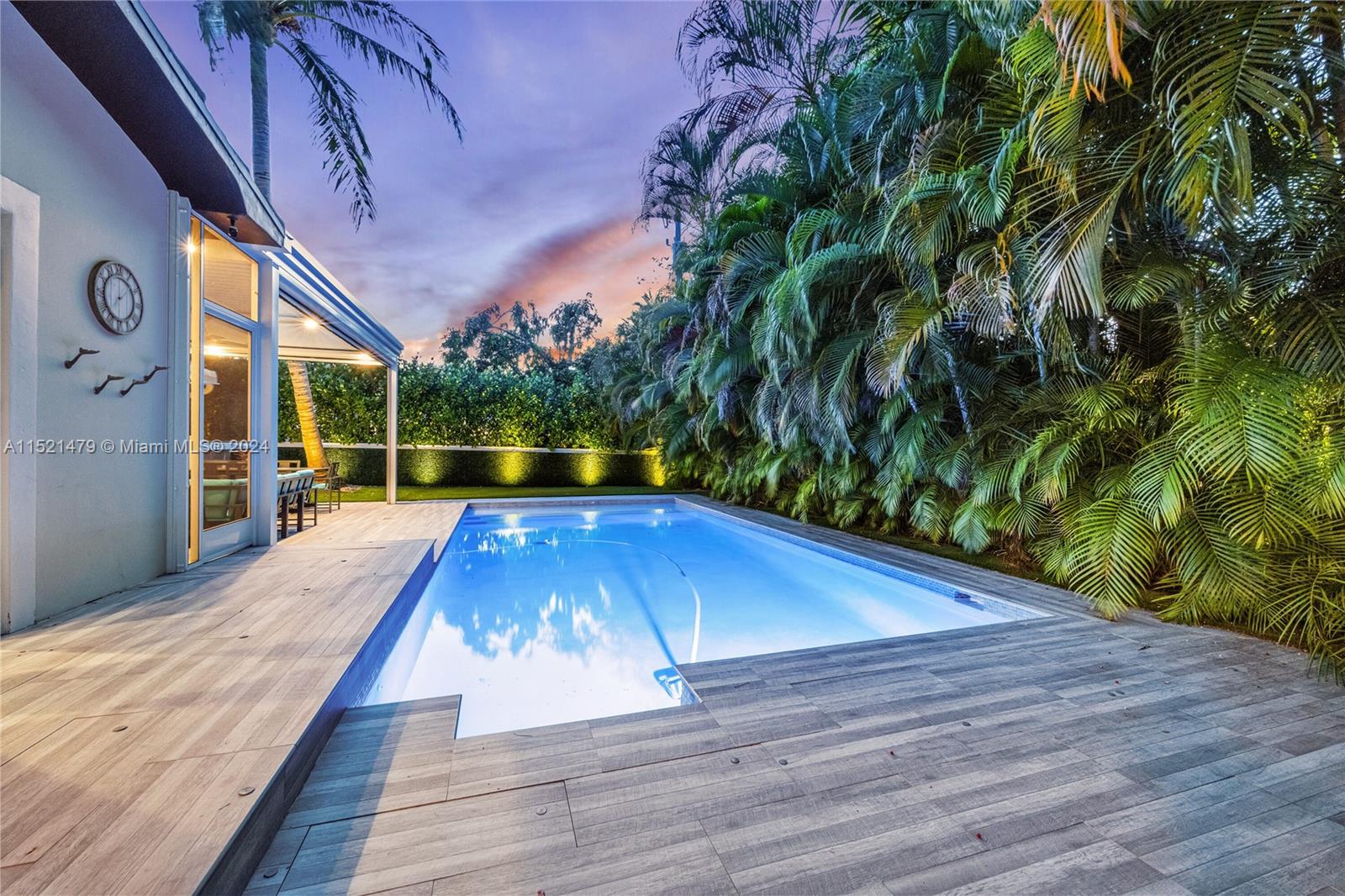 1449 Robbia Ave, Coral Gables, Florida 33146, 4 Bedrooms Bedrooms, ,3 BathroomsBathrooms,Residential,For Sale,1449 Robbia Ave,A11521479