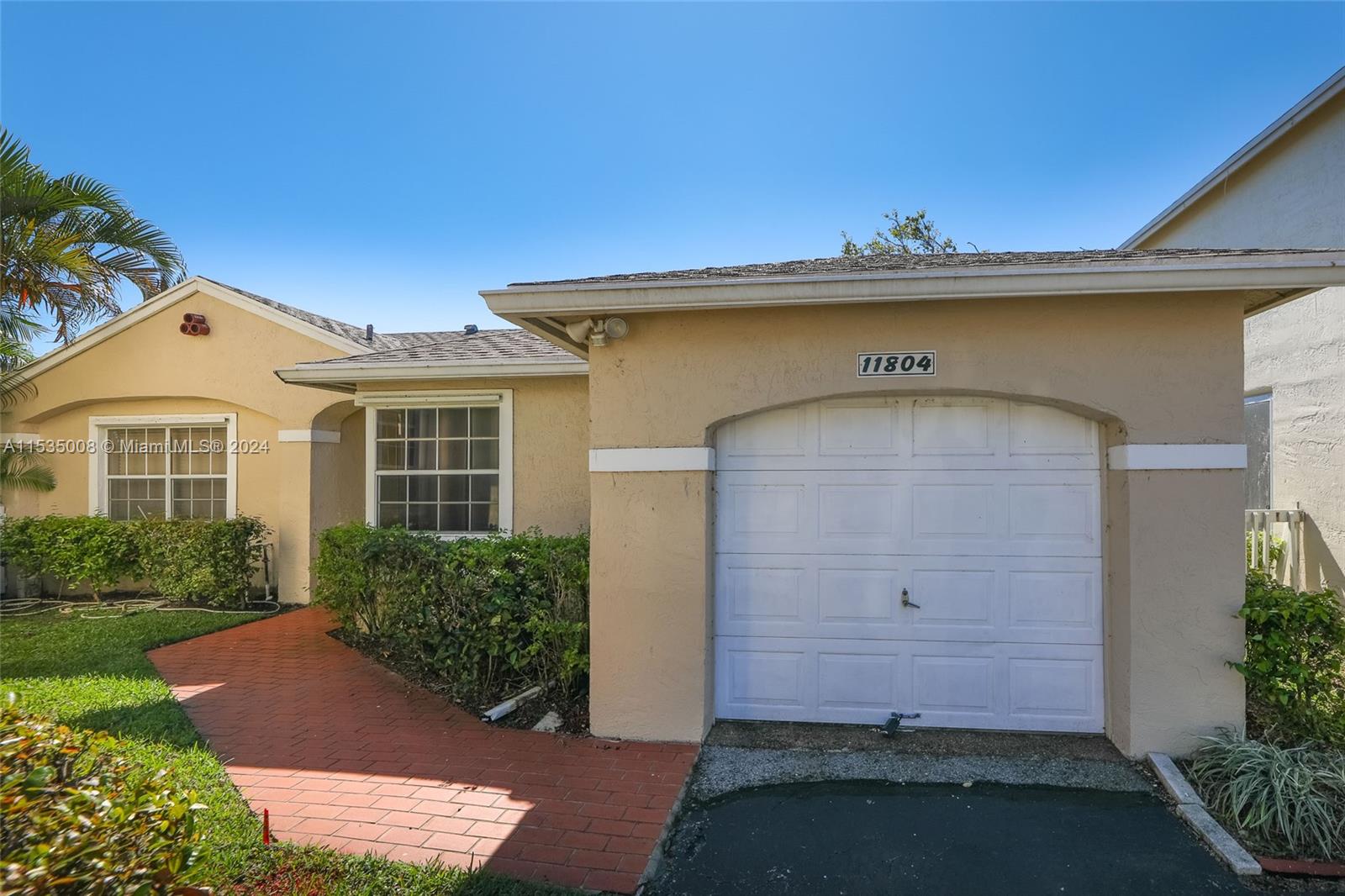 11804 13th St, Pembroke Pines, FL, 33026 United States, 3 Bedrooms Bedrooms, ,2 BathroomsBathrooms,Residential,For Sale,13th St,A11535008