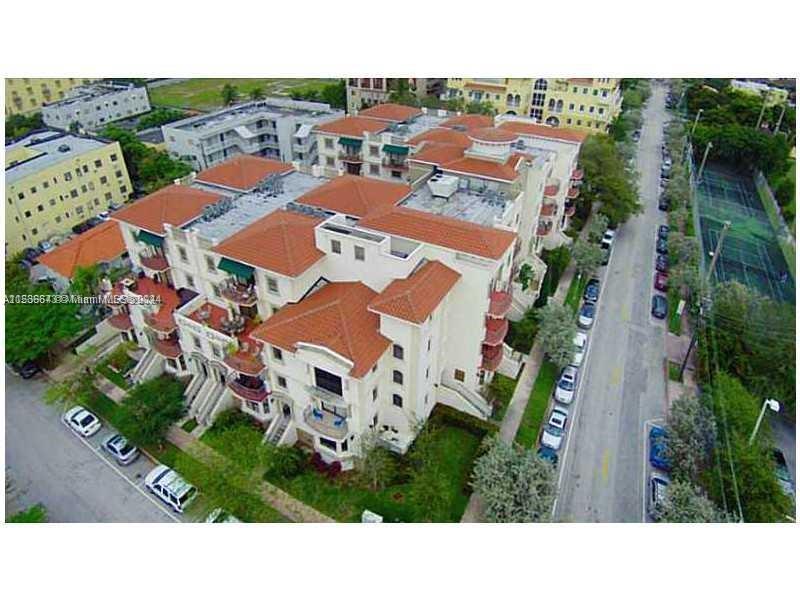 1650 Galiano St TH8, Coral Gables, Florida 33134, 3 Bedrooms Bedrooms, ,3 BathroomsBathrooms,Residentiallease,For Rent,1650 Galiano St TH8,A11536643