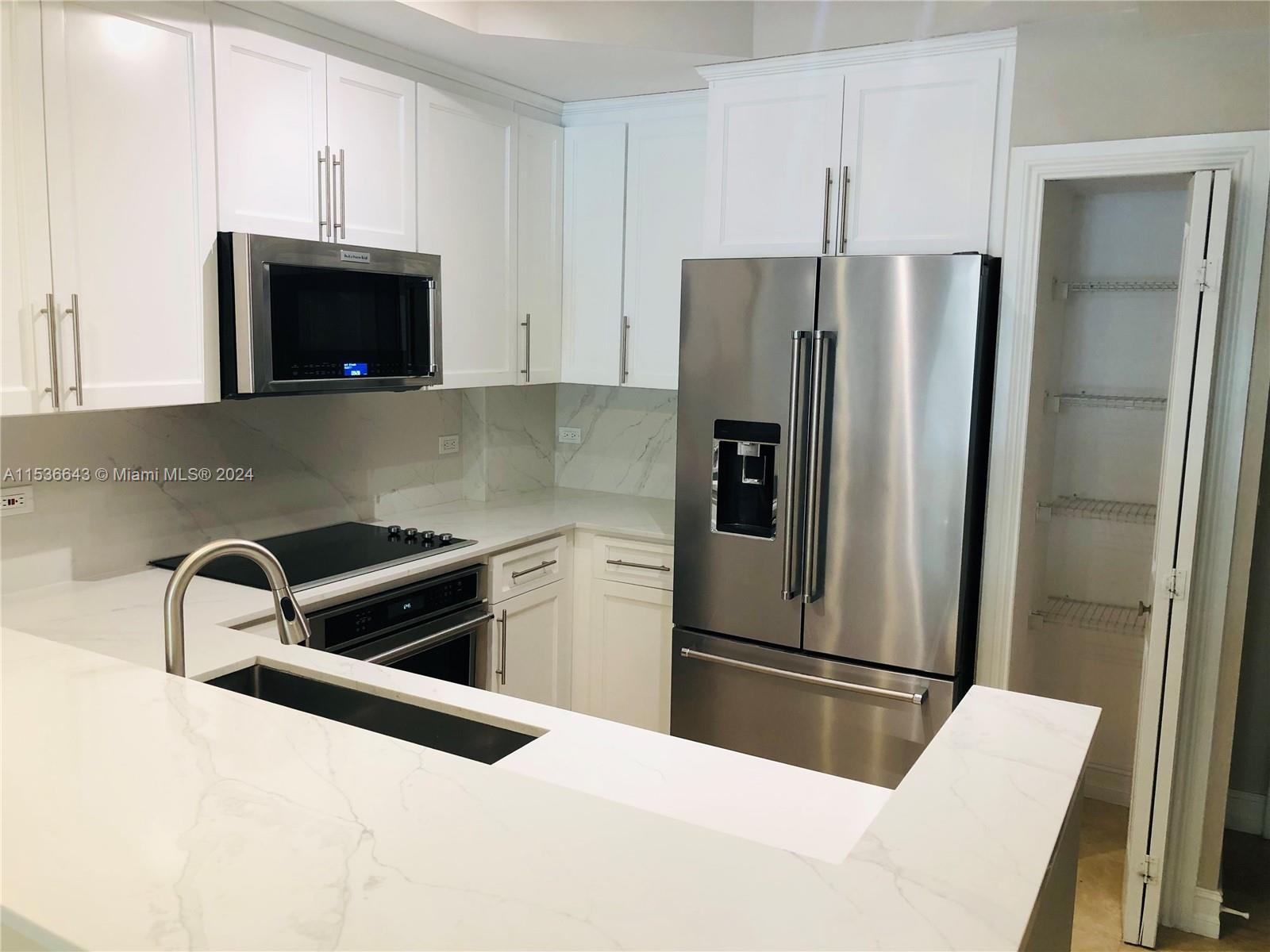 1650 Galiano St TH8, Coral Gables, Florida 33134, 3 Bedrooms Bedrooms, ,3 BathroomsBathrooms,Residentiallease,For Rent,1650 Galiano St TH8,A11536643