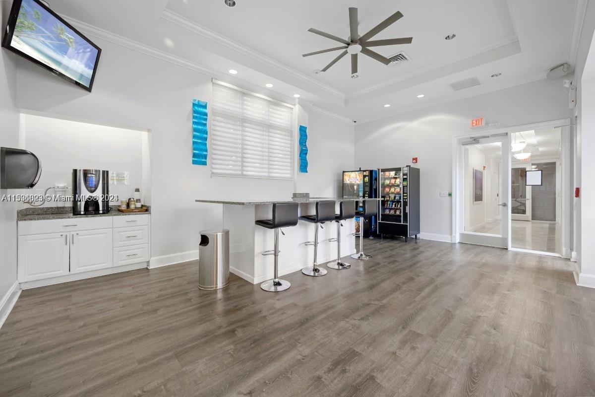 3330 NE 190th St 917, Aventura, Florida 33180, 2 Bedrooms Bedrooms, ,2 BathroomsBathrooms,Residentiallease,For Rent,3330 NE 190th St 917,A11536823