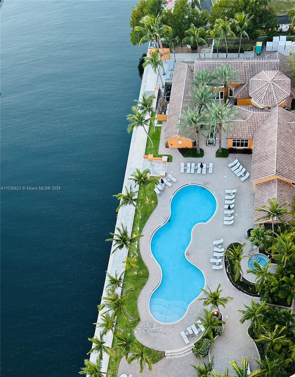 3330 NE 190th St 917, Aventura, Florida 33180, 2 Bedrooms Bedrooms, ,2 BathroomsBathrooms,Residentiallease,For Rent,3330 NE 190th St 917,A11536823