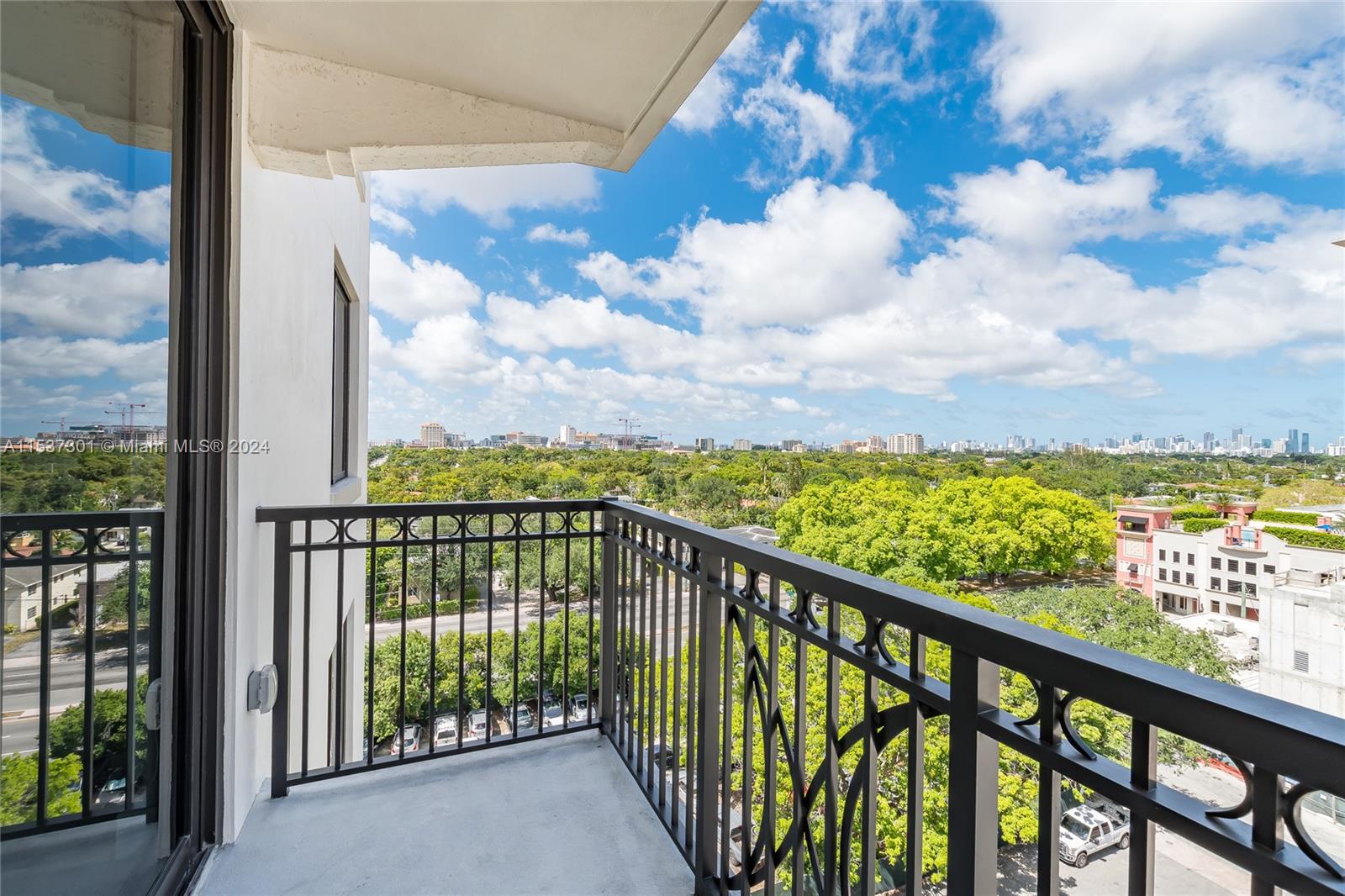 301 Altara Ave 734, Coral Gables, Florida 33146, 3 Bedrooms Bedrooms, ,2 BathroomsBathrooms,Residential,For Sale,301 Altara Ave 734,A11537301