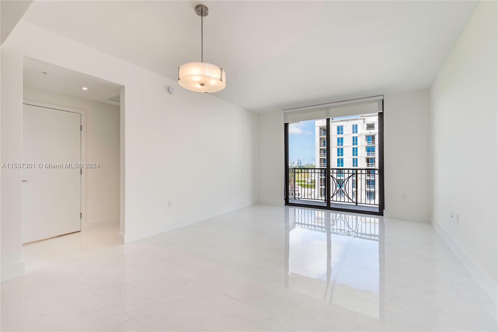 301 Altara Ave 734, Coral Gables, Florida 33146, 3 Bedrooms Bedrooms, ,2 BathroomsBathrooms,Residential,For Sale,301 Altara Ave 734,A11537301