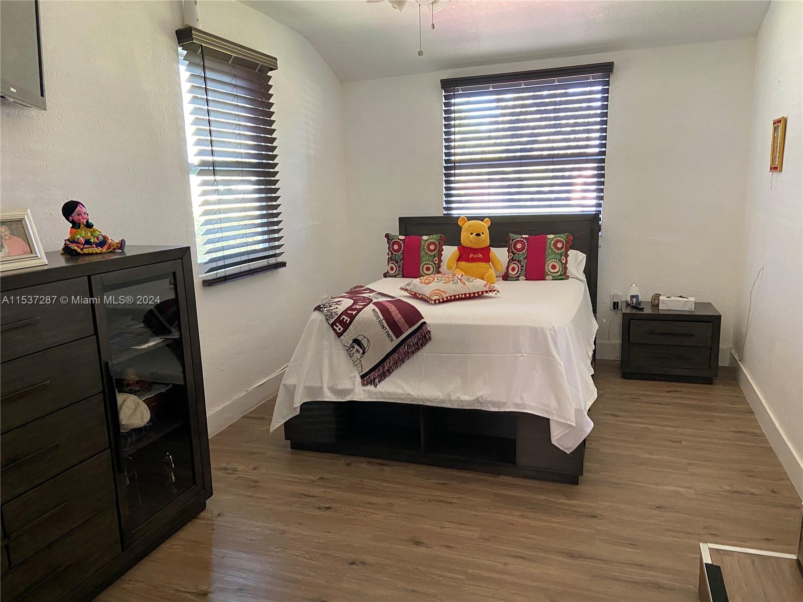 530 NE 110th Ter, Miami, Florida 33161, 3 Bedrooms Bedrooms, ,2 BathroomsBathrooms,Residential,For Sale,530 NE 110th Ter,A11537287