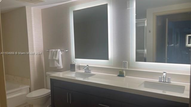 17375 Collins Ave, Sunny Isles Beach, FL, 33160 United States, 1 Bedroom Bedrooms, ,1 BathroomBathrooms,Residential,For Sale,Collins Ave,A11534858